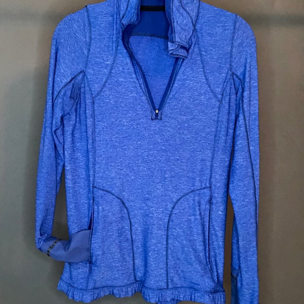 Lululemon Forthright 1/2 Zip in Blue